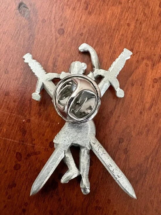 Highland Dancer Pin - Picture 2 of 2